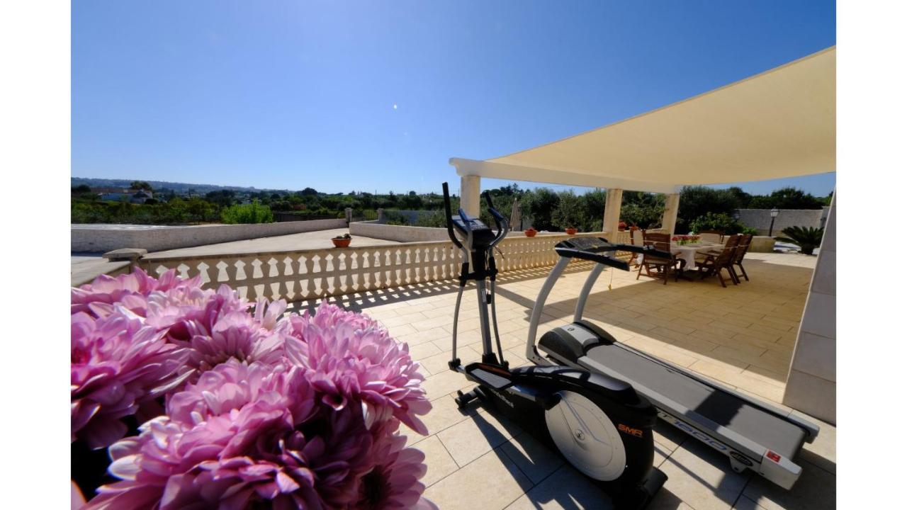 Tenuta Con Due Abitazioni Indipendenti Martina Franca Exterior foto