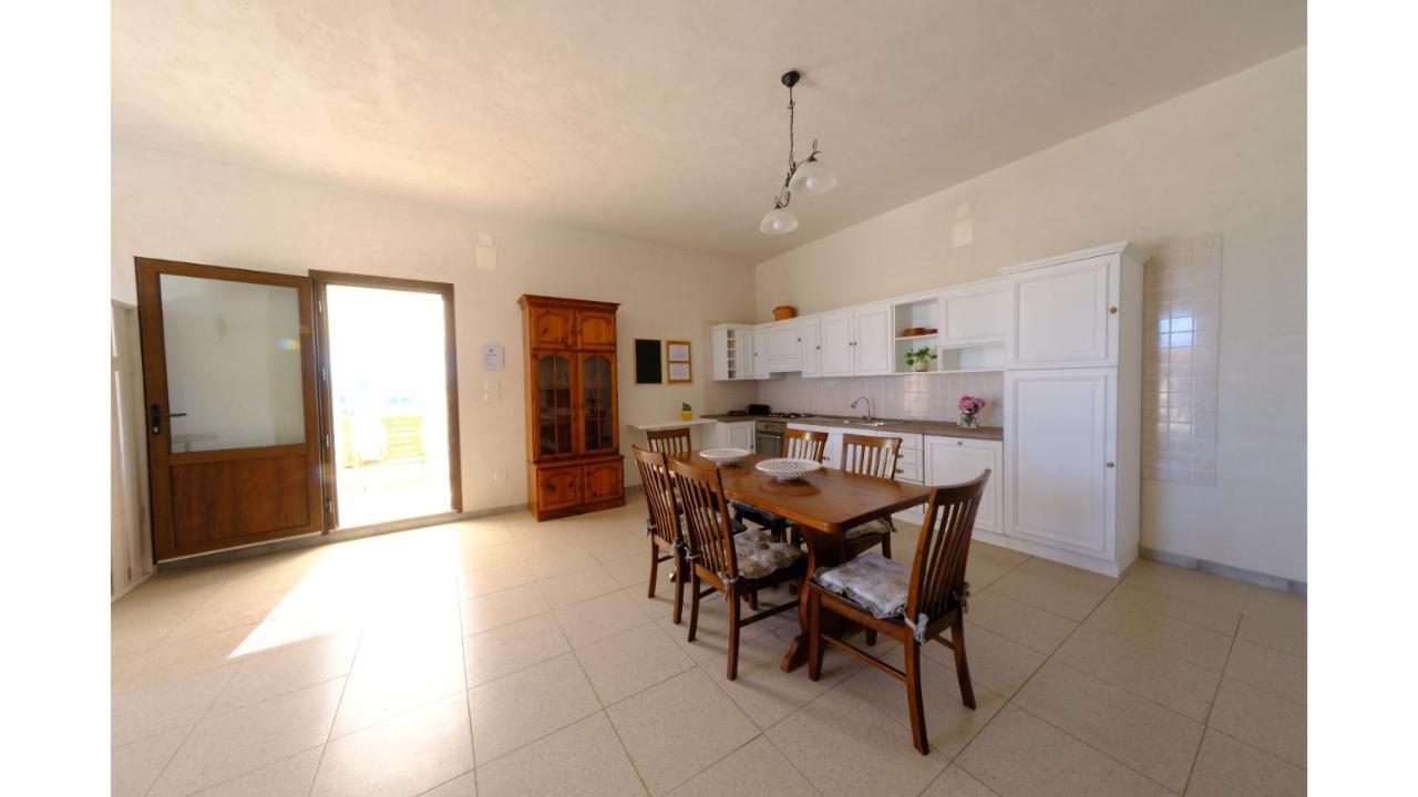 Tenuta Con Due Abitazioni Indipendenti Martina Franca Exterior foto