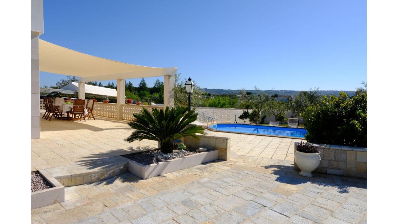 Tenuta Con Due Abitazioni Indipendenti Martina Franca Exterior foto