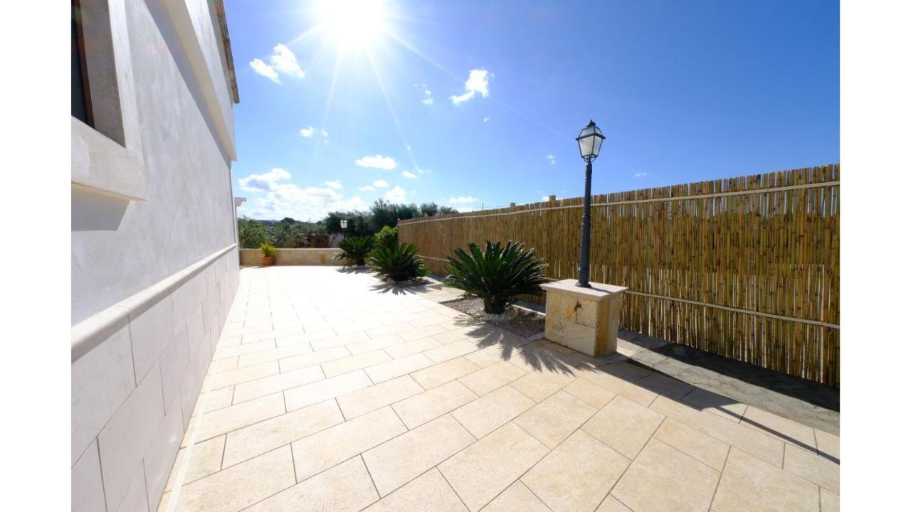 Tenuta Con Due Abitazioni Indipendenti Martina Franca Exterior foto
