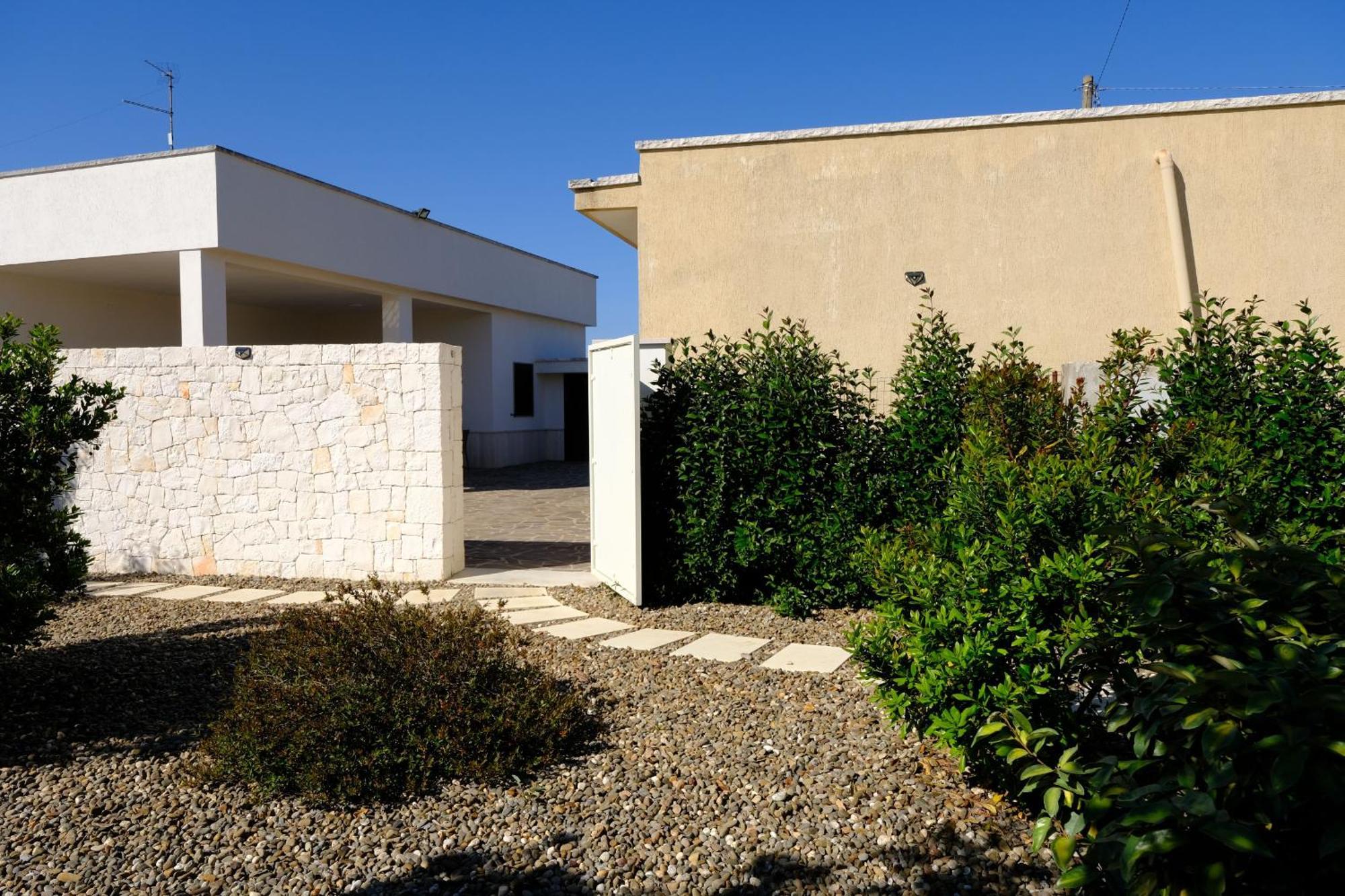 Tenuta Con Due Abitazioni Indipendenti Martina Franca Exterior foto